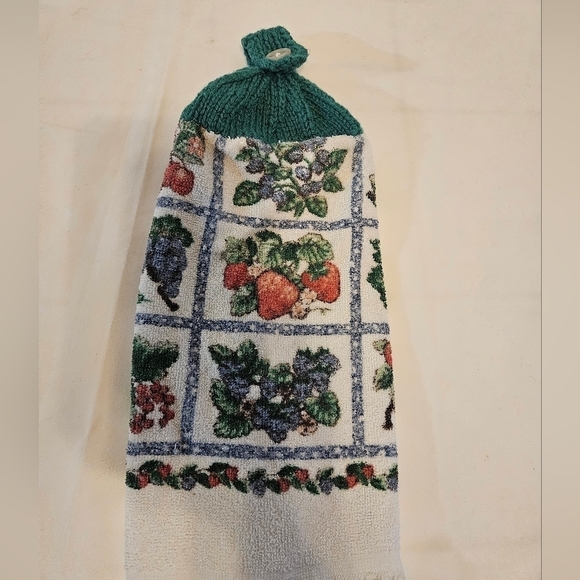 Hand Crafted handmade  green crochet top kitchen dish towels strawberry rustic - Picture 13 of 16